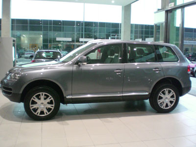 VOLKSWAGEN TOUAREG